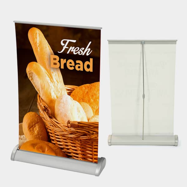 table retractable banner